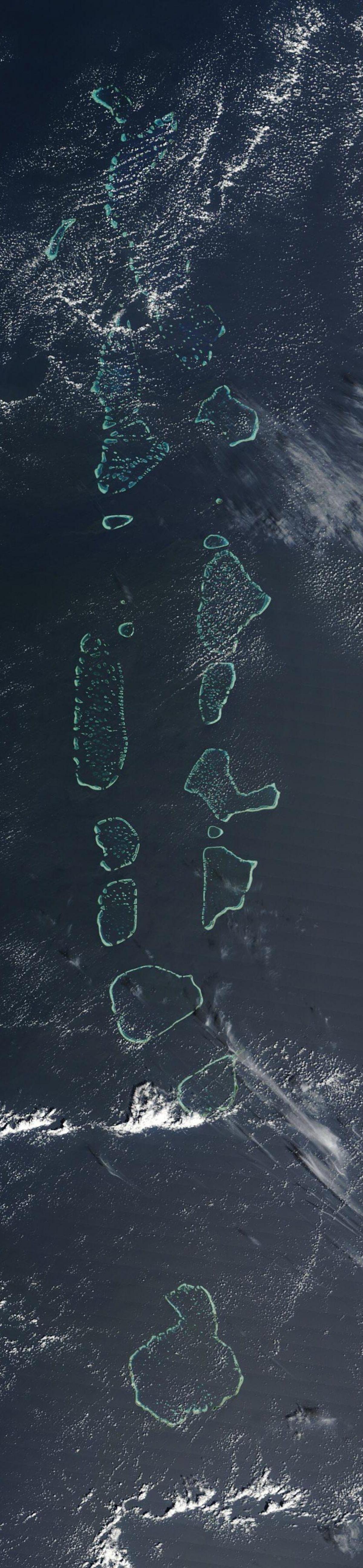 mapa de satélite de maldivas
